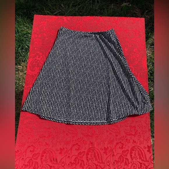 Amanda Smith Skirt Size Medium Black White Polka Dots Flared Vintage Spring - Picture 5 of 5